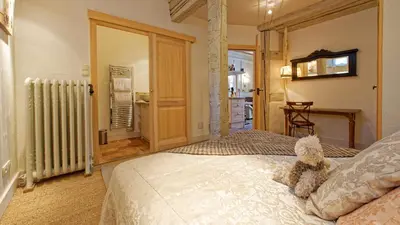 Un ou plusieurs lits dans un hébergement de l'établissement Remparts de Riquewihr - Le Petit Ours