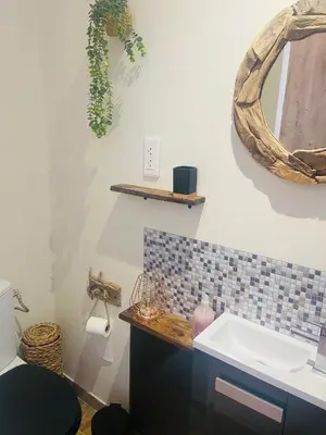 Salle de bains dans l'établissement Le Nid Douillet