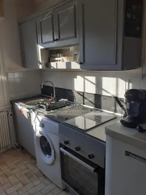 Cuisine ou kitchenette dans l'établissement Coquet appartement 6 personnes avec jardin