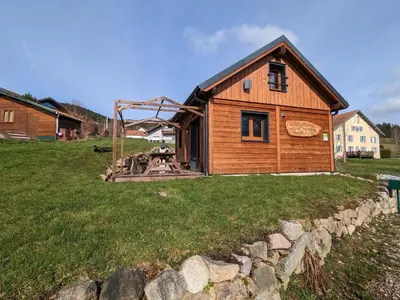 Plan de l'établissement Chalet neuf à Gérardmer avec terrasse et parking privé - FR-1-589-465