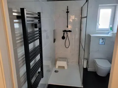 Salle de bains dans l'établissement Mésange