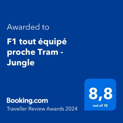 Certificat, récompense, panneau ou autre document affiché dans l'établissement F1 tout équipé proche Tram - Jungle