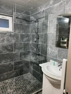 Salle de bains dans l'établissement Gîte Soultzerent