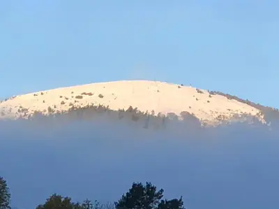 Vue générale sur la montagne ou vue sur la montagne depuis l'appartement
