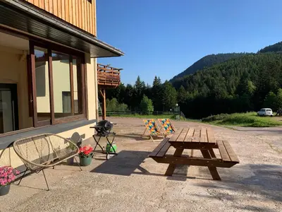 Vue générale sur la montagne ou vue sur la montagne depuis l'appartement
