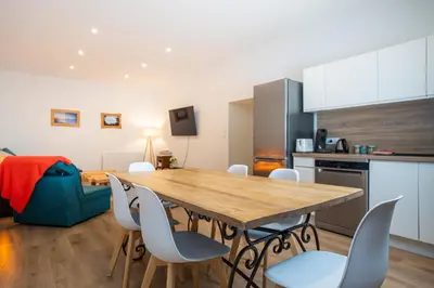 Cuisine ou kitchenette dans l'établissement Le Perchoir- Grand Valtin 6 pers