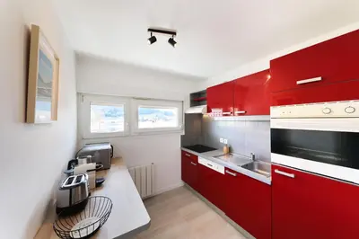 Cuisine ou kitchenette dans l'établissement Le Panoramic - Vue exceptionnelle