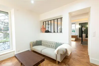 Coin salon dans l'établissement L'appartement du château