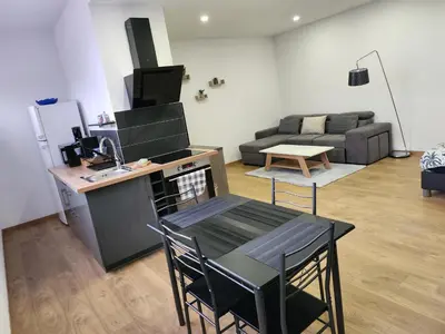Cuisine ou kitchenette dans l'établissement Joli Studio cosy